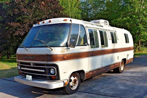 Perfect for last minute getaways or extended trips. . Vintage rv for sale